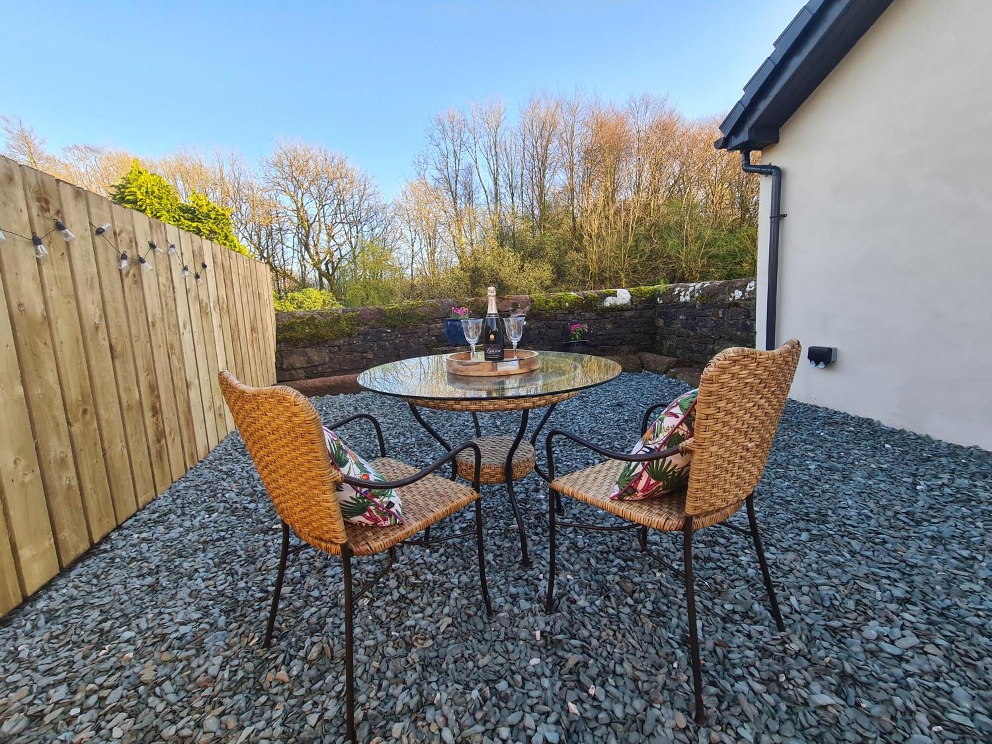 The Nest By Blake View Holidays, A Peaceful Boutique Retreat, 3 Miles From Ennerdale- Small Twin Or King Bed Available Holiday home *